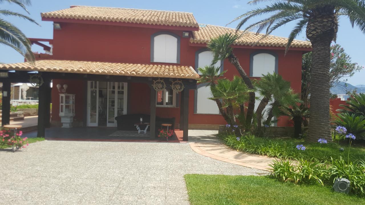 Torre di Faro I Giardini Di Giano Bed & Breakfast エクステリア 写真