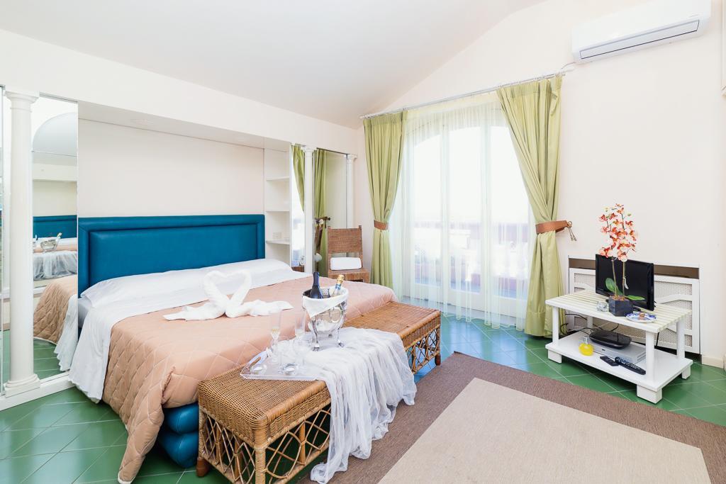 Torre di Faro I Giardini Di Giano Bed & Breakfast エクステリア 写真